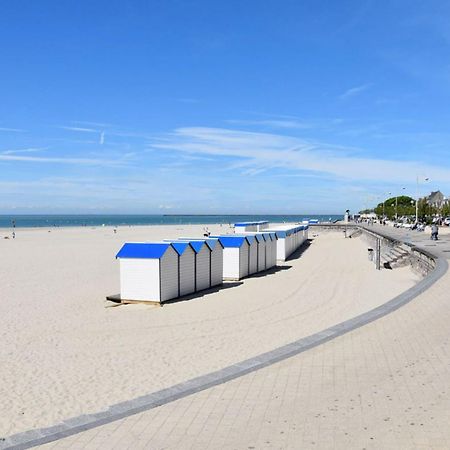 Apartamento Au Balcon De La Basilique Boulogne-sur-Mer Habitación foto