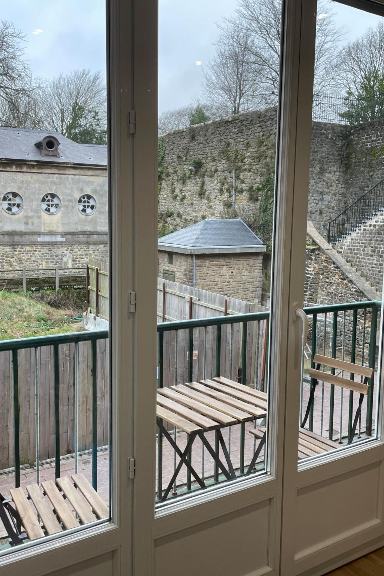 Apartamento Au Balcon De La Basilique Boulogne-sur-Mer Exterior foto